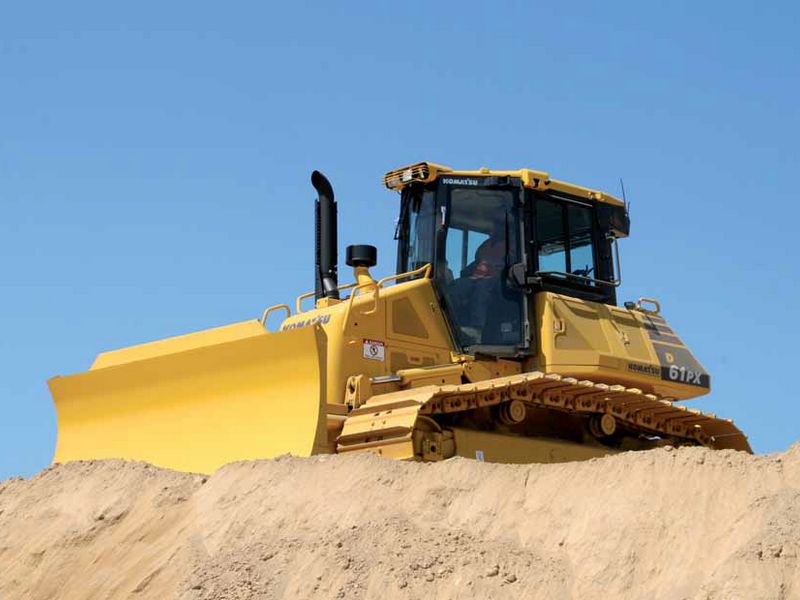 BULDOZER KOMATSU D61 oferta