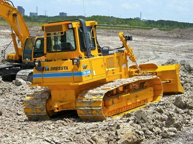 Buldozer Dressta TD-14 Romania