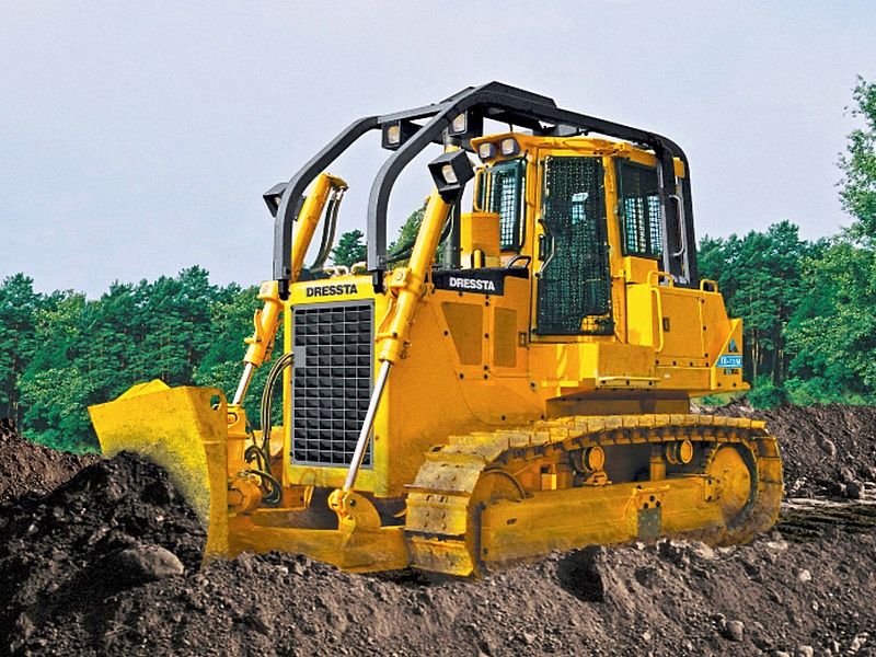 Buldozer Dressta TD-15 vand