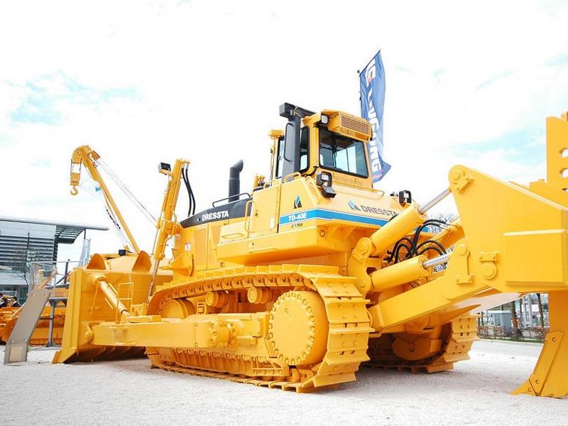 Buldozer Dressta TD-40