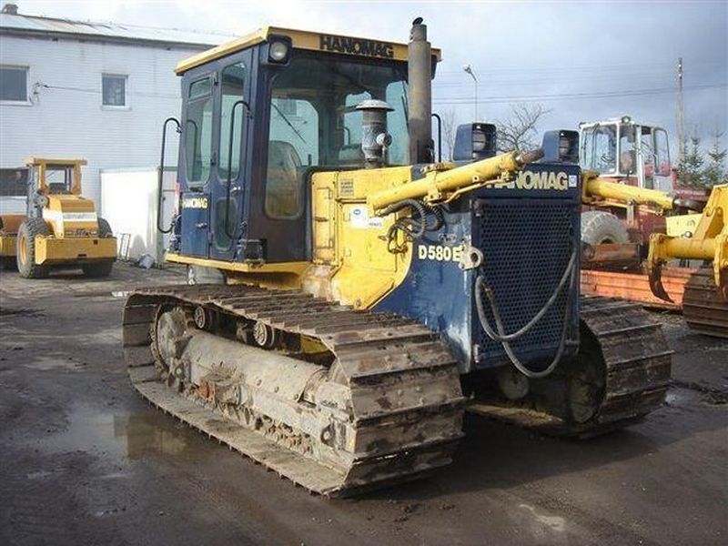 Buldozer Hanomag D580 vand