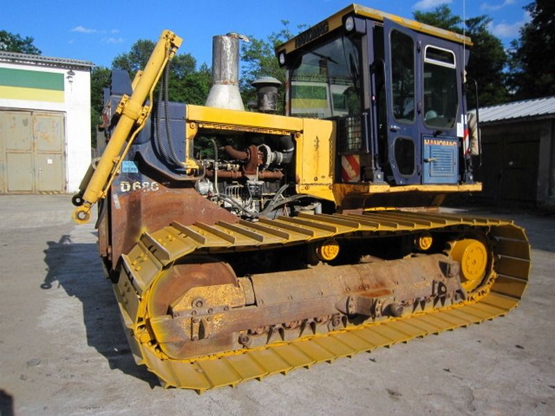 Buldozer Hanomag D680