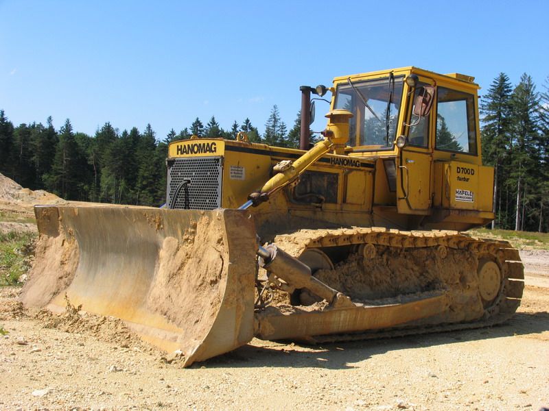 Buldozer Hanomag D700