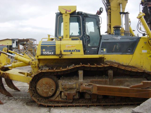 Buldozer-Komatsu-155AX-Second-Hand-de-Vanzare-2