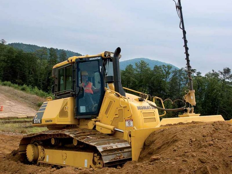 Buldozer Komatsu D61 Romania