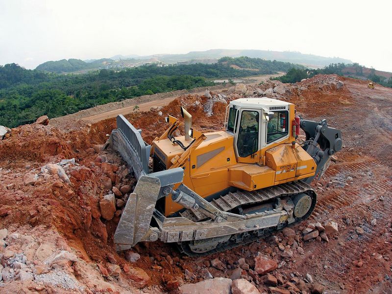 Buldozer Liebherr PR 764 second hand