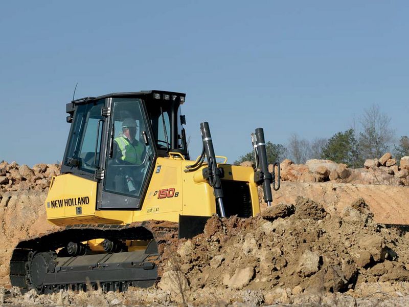 Buldozer New Holland D150