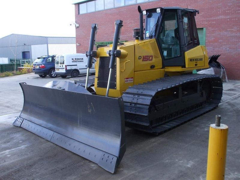 Buldozer New Holland D150 oferta