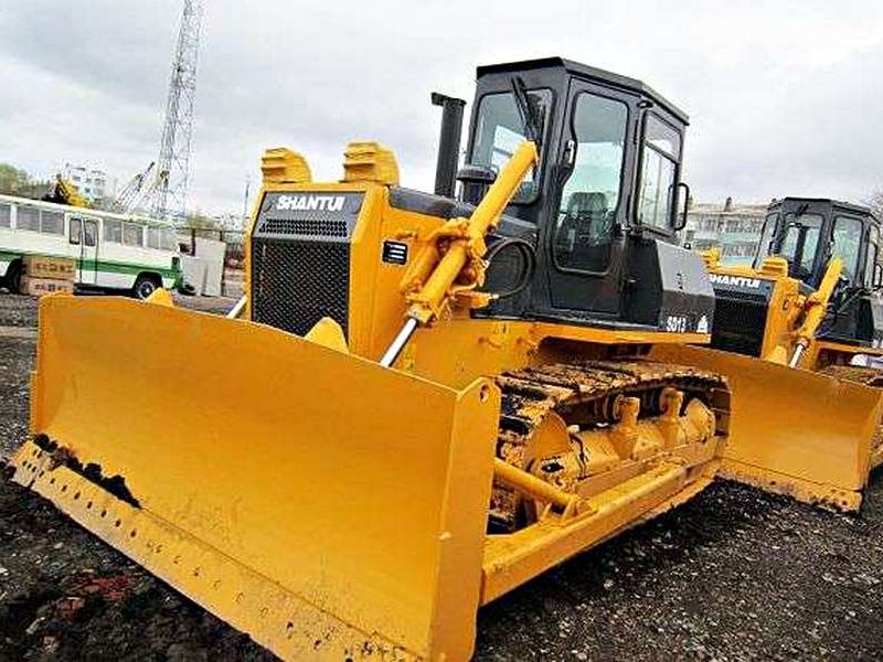 Buldozer Shantui SD13 pret bun