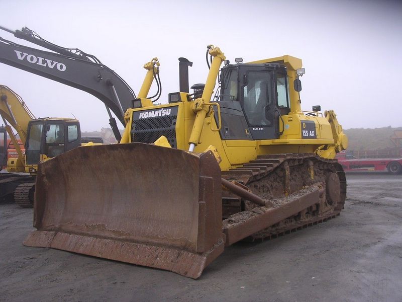 Buldozere Komatsu D155 dealer