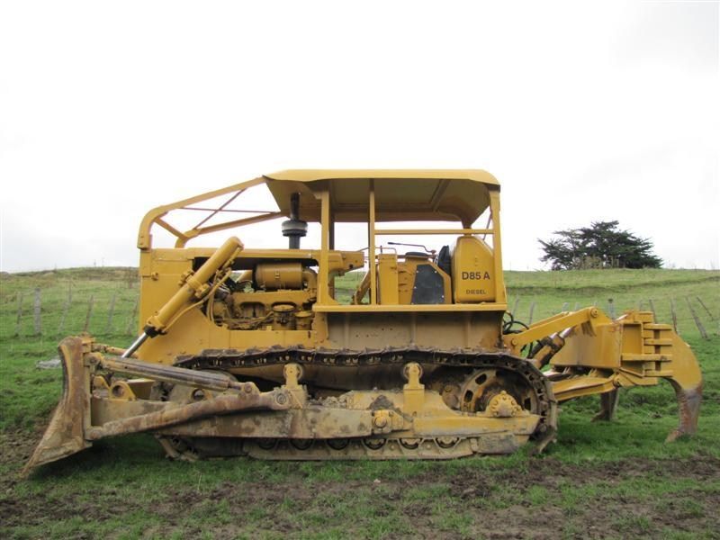 Buldozere Komatsu D85 dealer