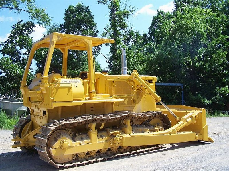 Buldozere Komatsu D85 oferta