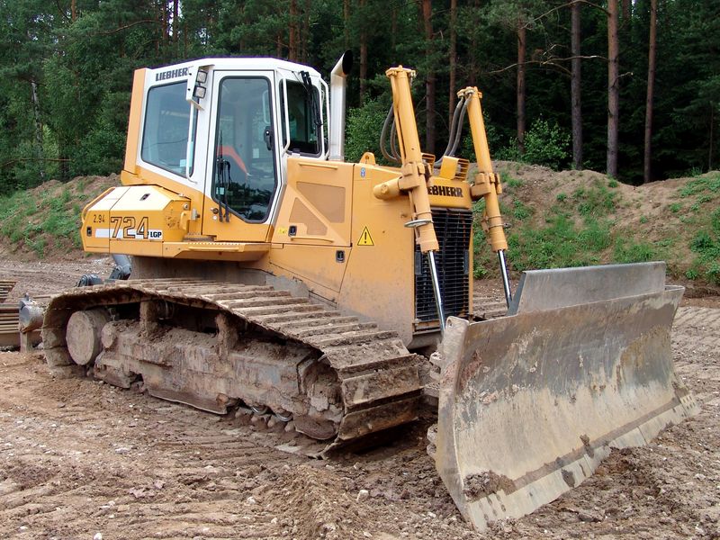 Buldozere Liebherr PR 724 dealer