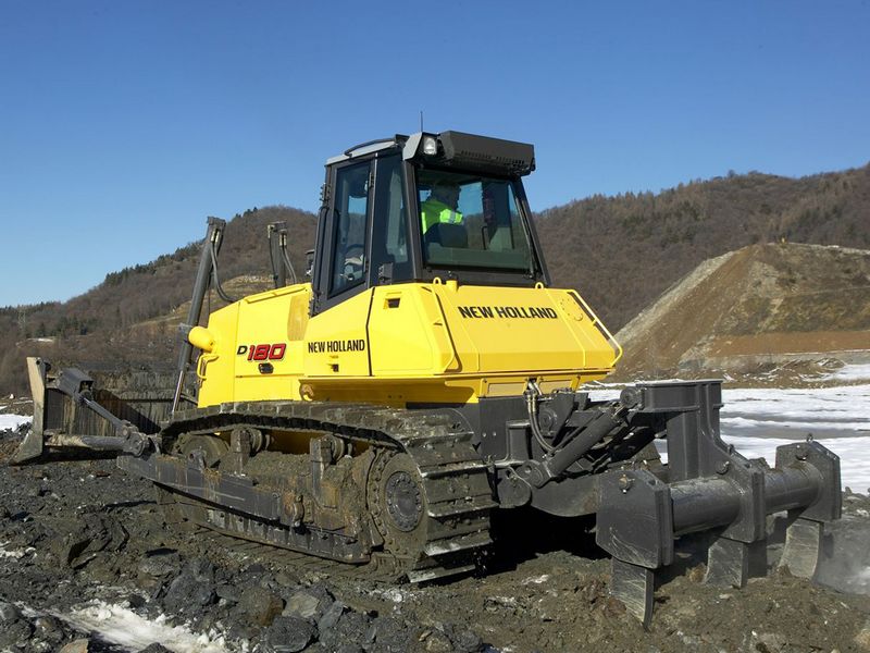 Buldozere New Holland D180 oferta